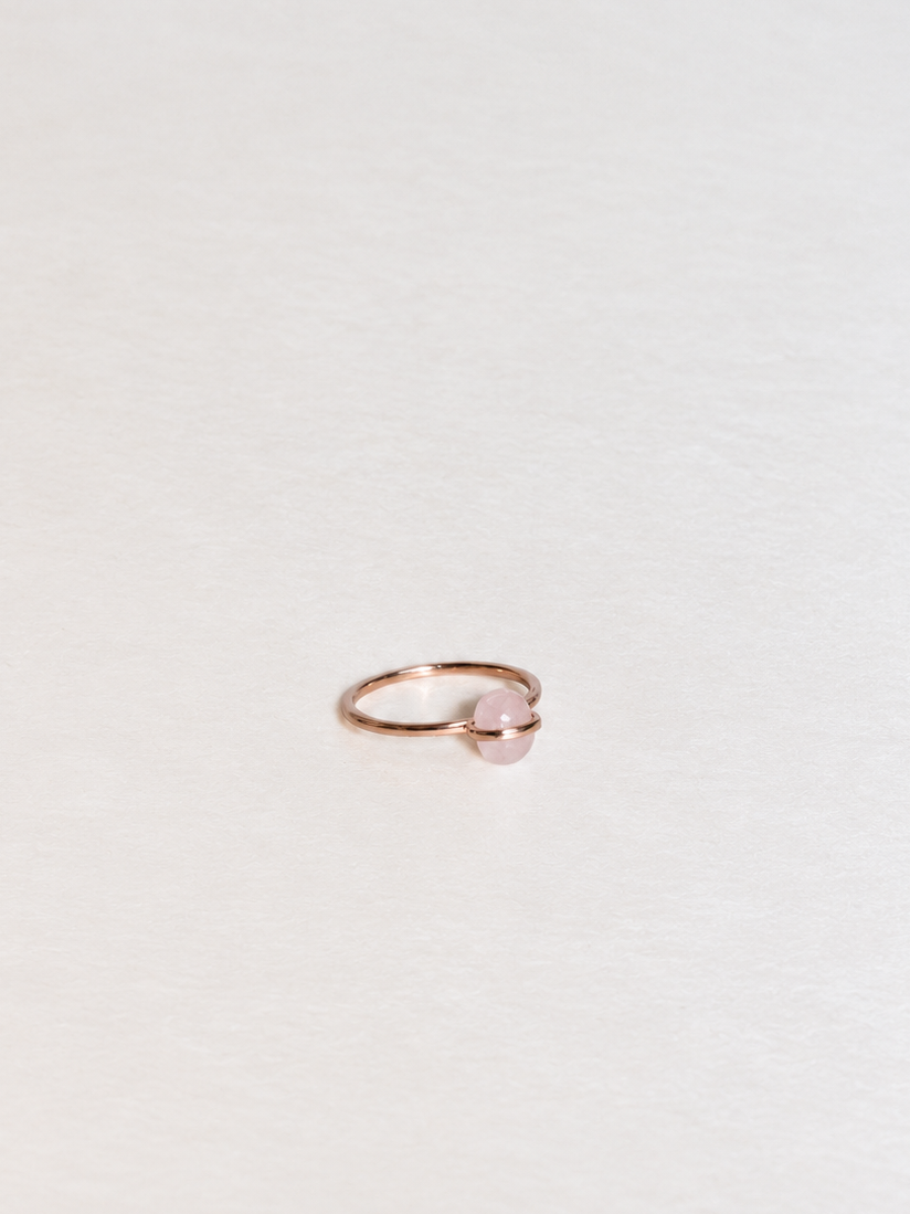 rounded crystal ring | rose quartz | warehouse sale | size 7